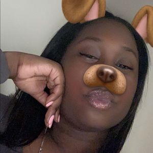 Meet your Posher, Bethany